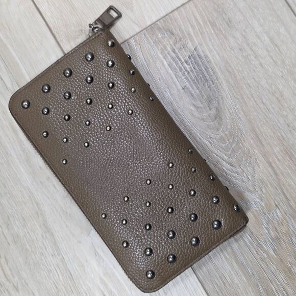 Coach Turn-Lock Edie Shoulder Bag and Wallet - Picture 15 of 16